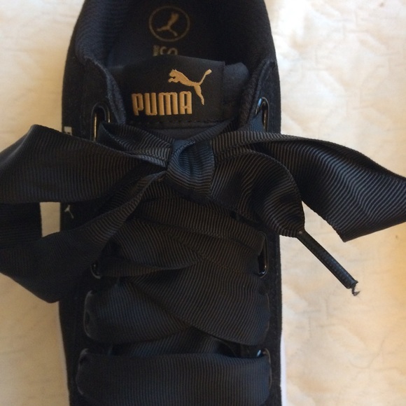 puma sneakers with ribbon laces